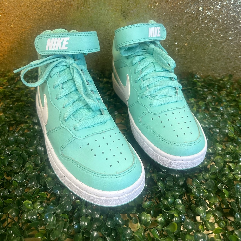 Nike Boys Court Borough Mid 2